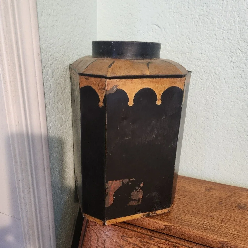 N/A this antique